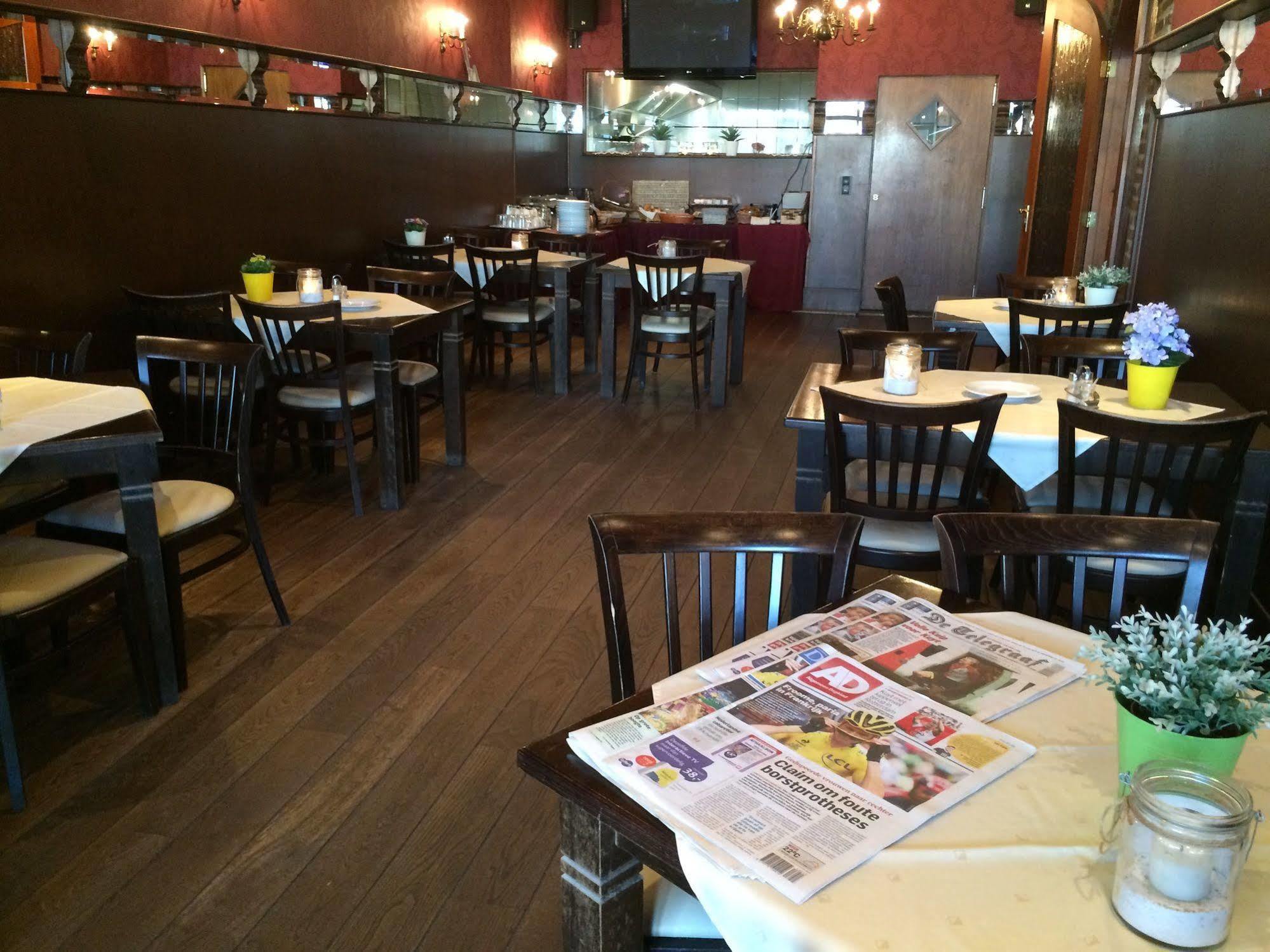 Hotel En Grand Café De Pauw 2*